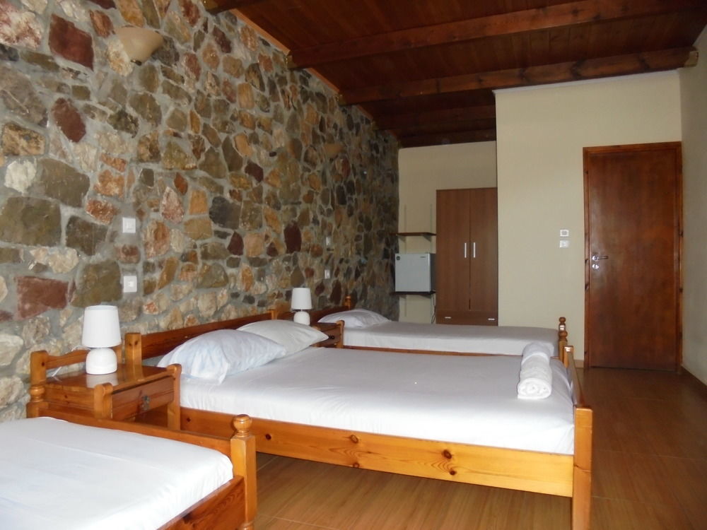 Ataviros Aparthotel