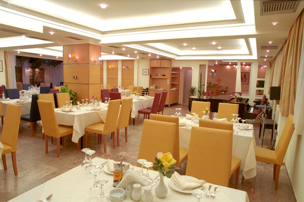 Comfort Hotel 2*