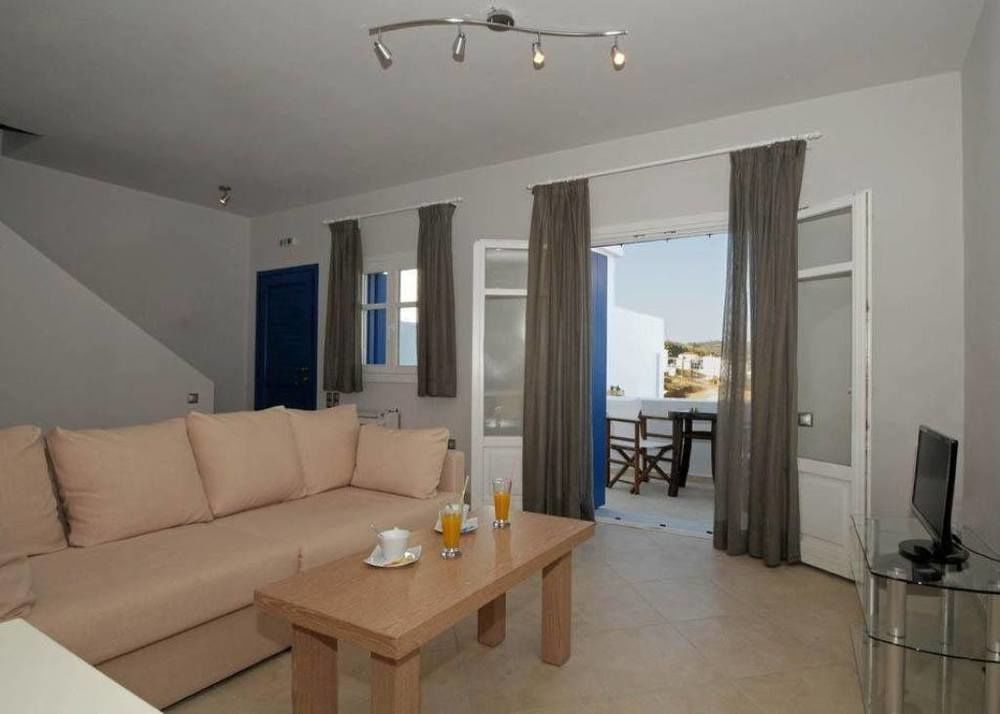 Castri Village - Kythira Quality Hotel Agia Pelagia (Kythira)