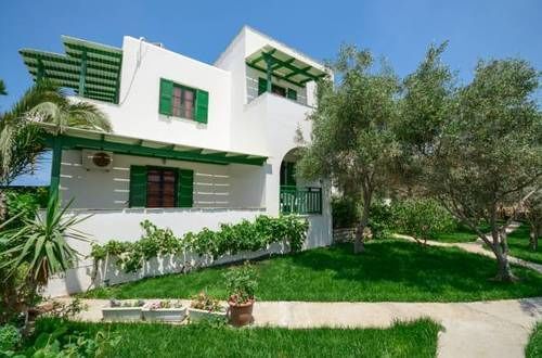 Apartment Vrettos Beachfront Plaka (Naxos)