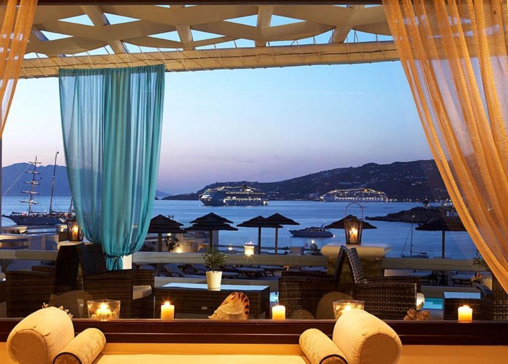 Hotel Grand Mykonos Town