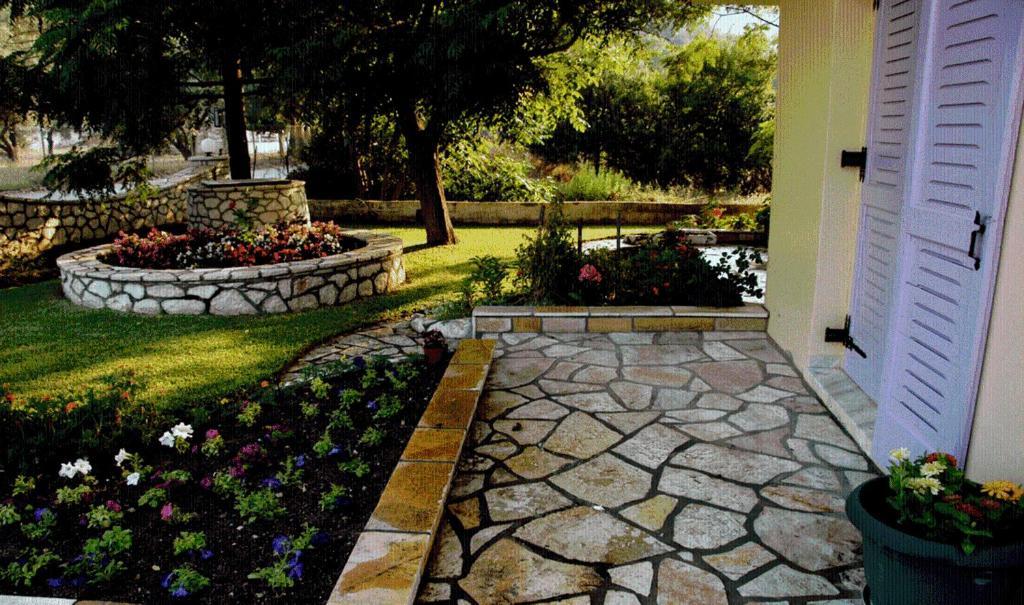 Guest house The Garden's Vlikhon