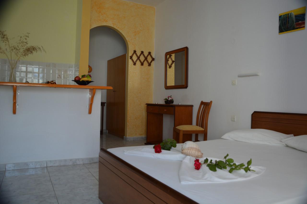 Poseidon Aparthotel