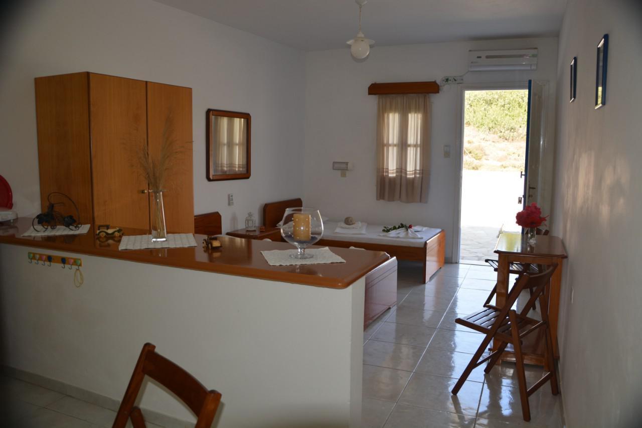 Poseidon Aparthotel 2*