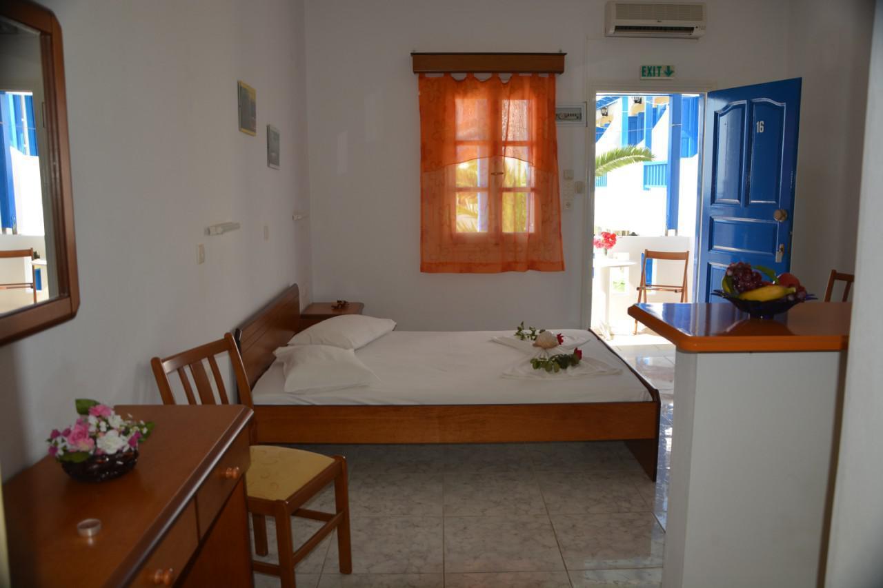 Poseidon Aparthotel