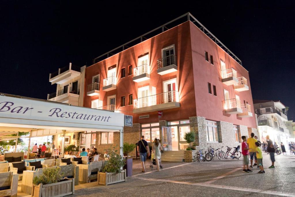 Hotel Astros Boutique 3*