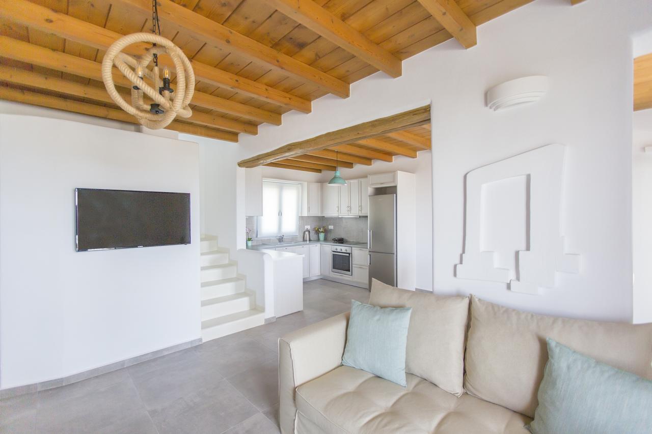 Salinus Beachfront Private Pool Villa Plaka (Naxos)