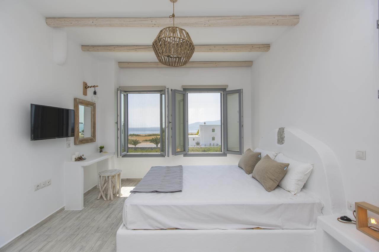 Villa Salinus Beachfront Private Pool *