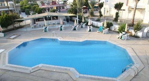 Antonis Hotel 2*