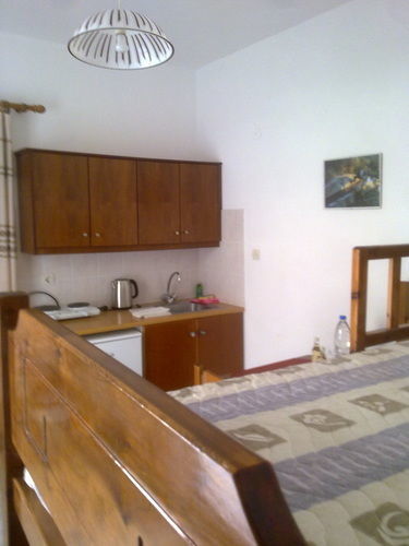 Apartment Yiannis *