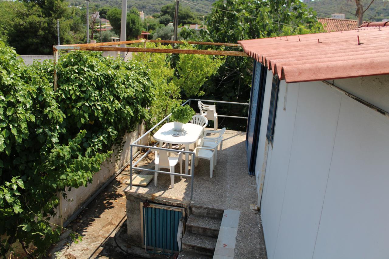 Surfers' Holiday home Anavyssos