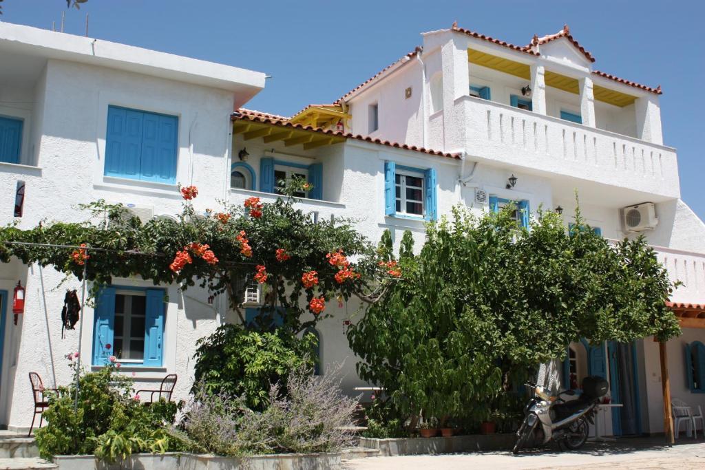 Apartment Pelagia Marathokampos