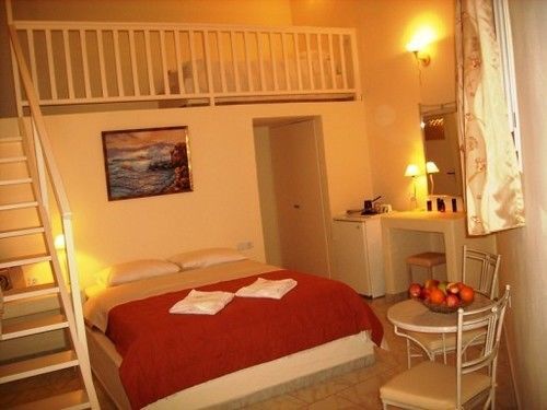 Livanios Apartment Adamantas (Milos)