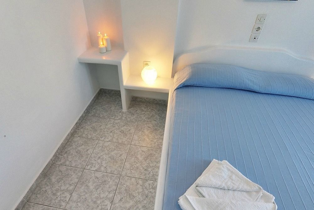 Agnanti Milos To Let 3*