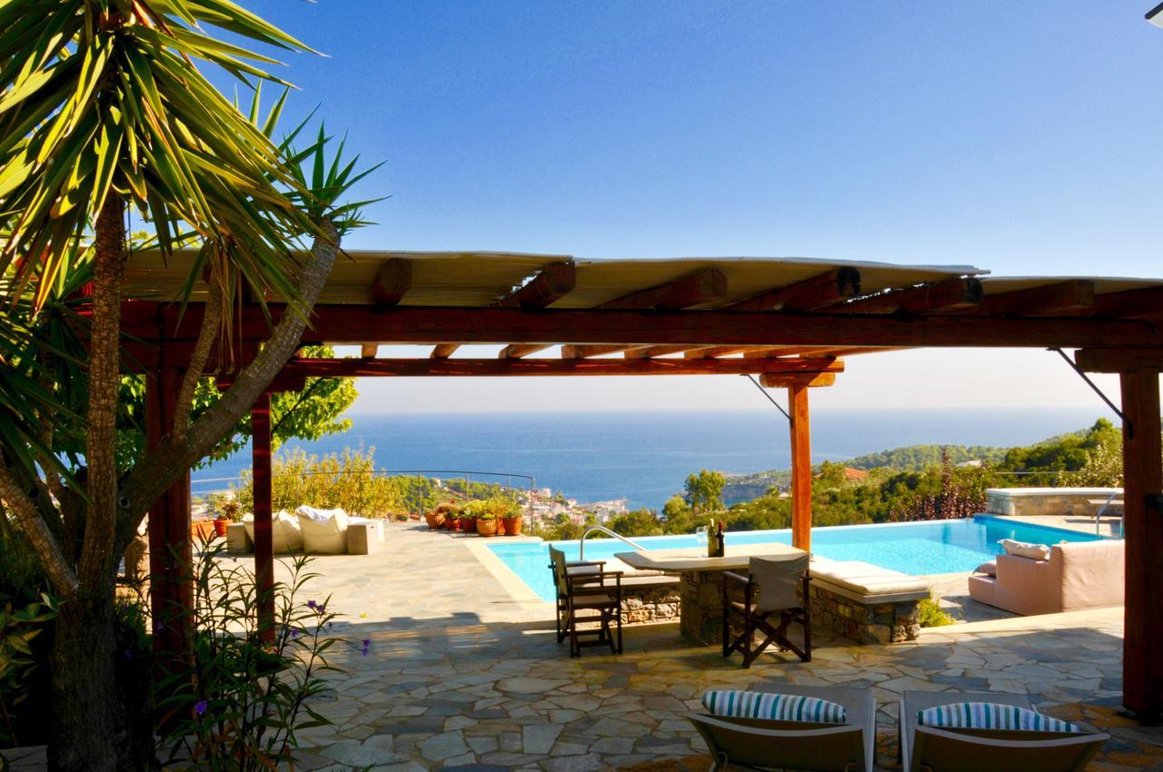 Paparouna Villa *