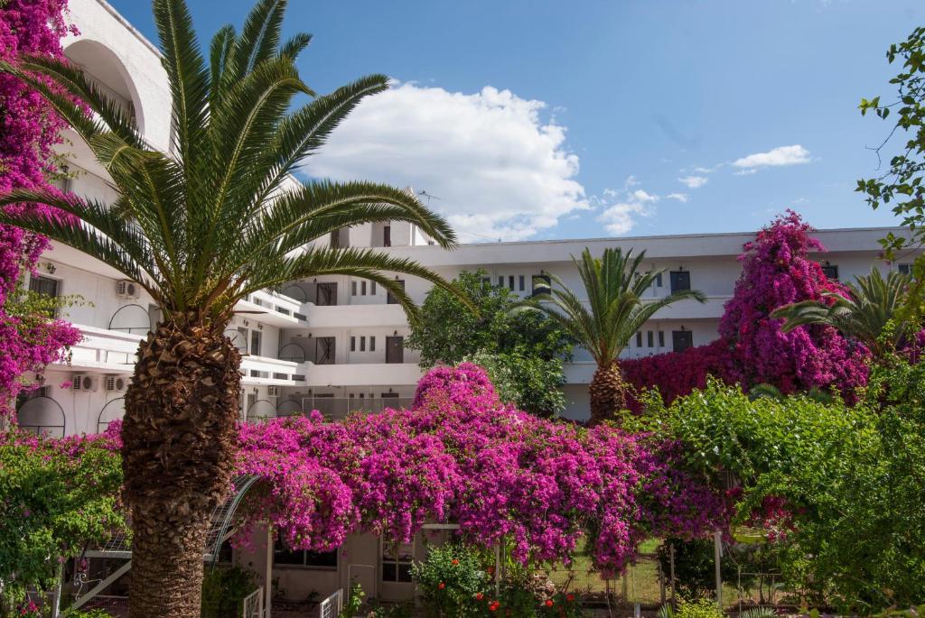 Siagas Beach Hotel