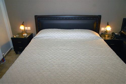 Filoxenia Hotel