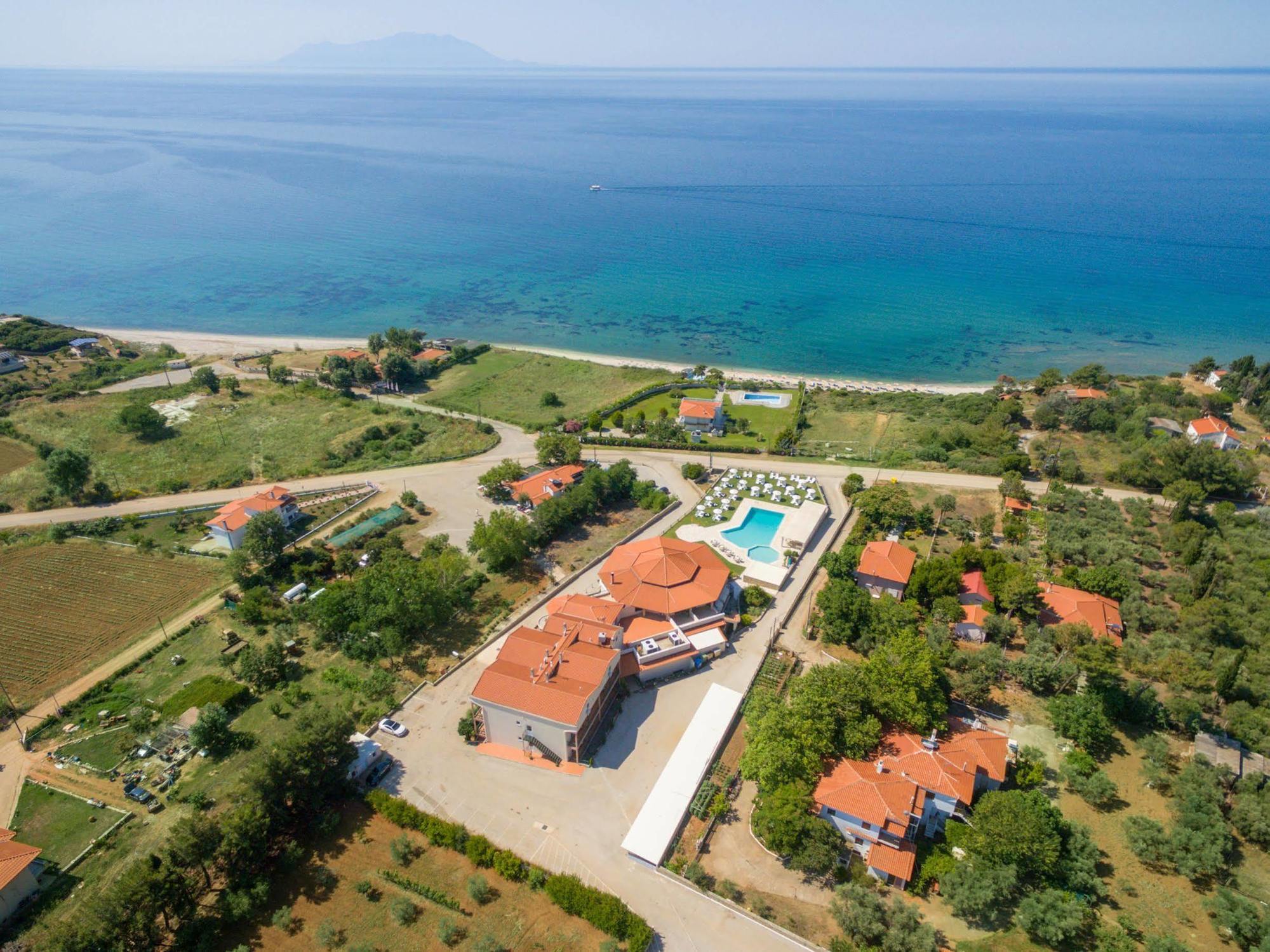 Hotel Ismaros 4*