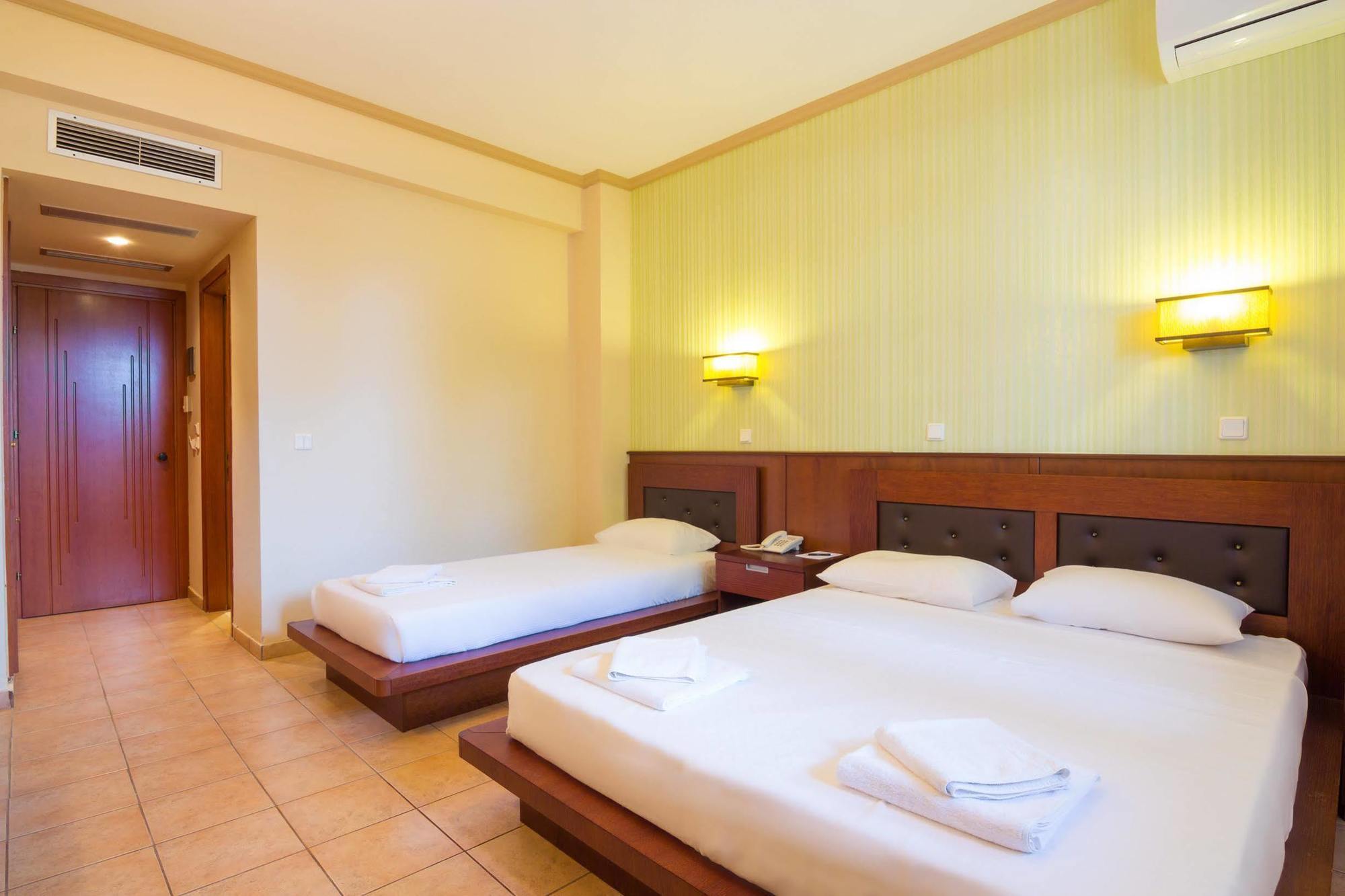 Hotel Ismaros