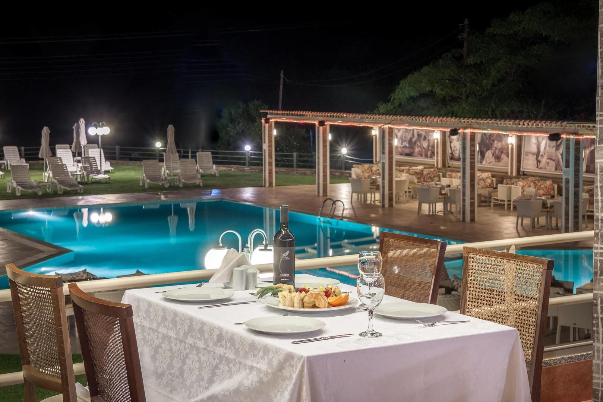 Hotel Ismaros