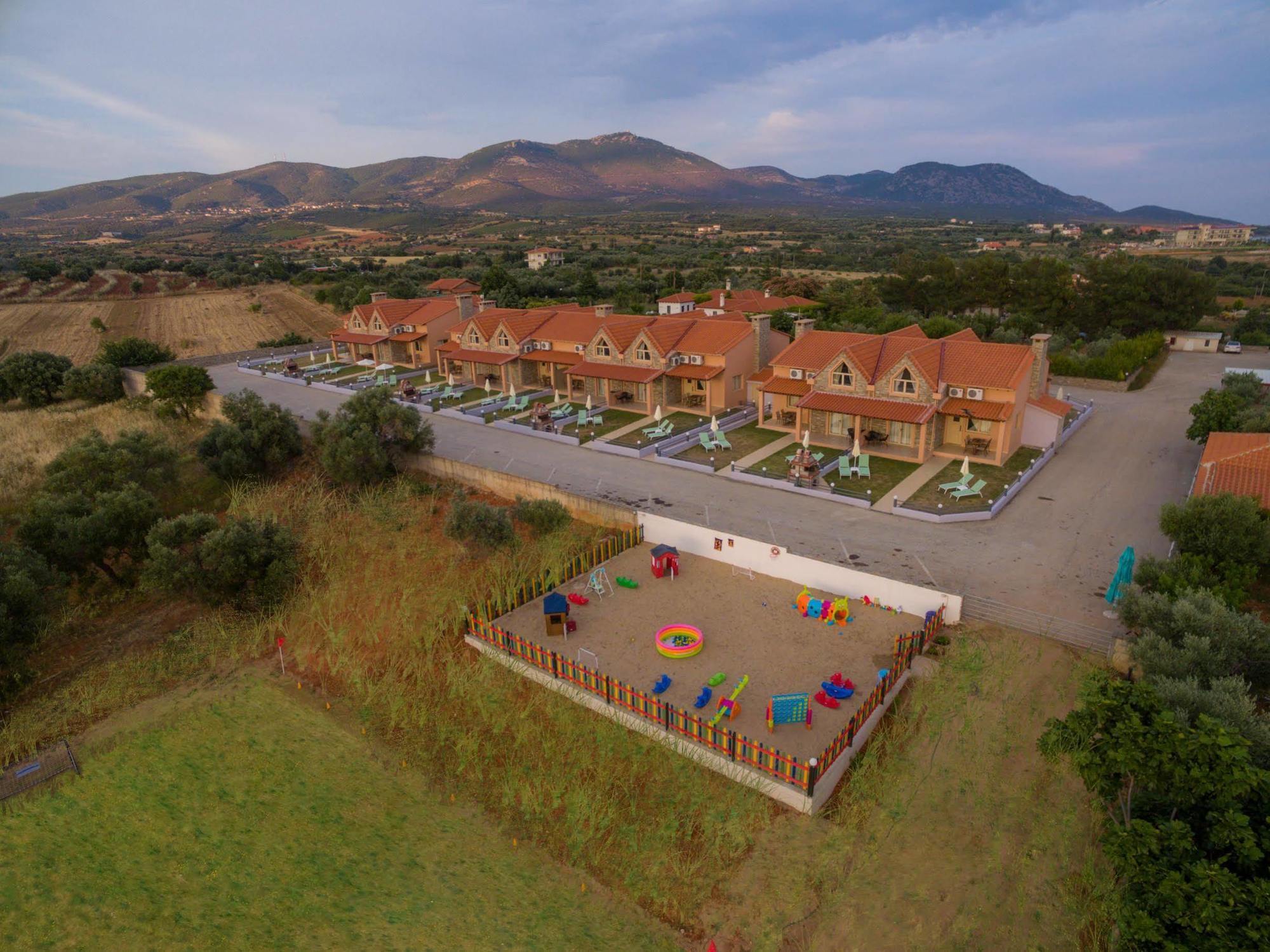 Hotel Ismaros 4*