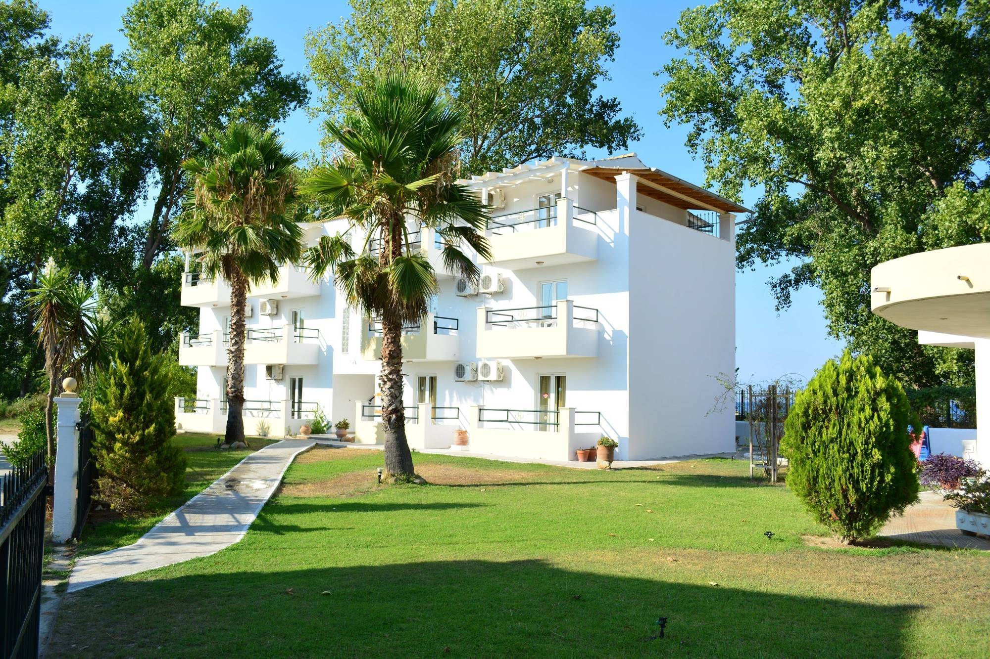 Apartment Cavos House
