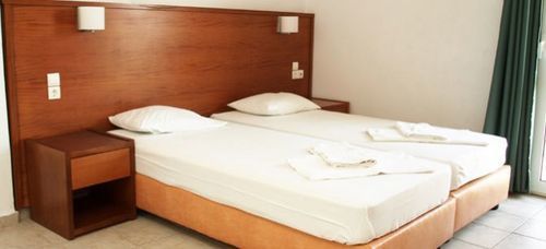 Haris Aparthotel 3*