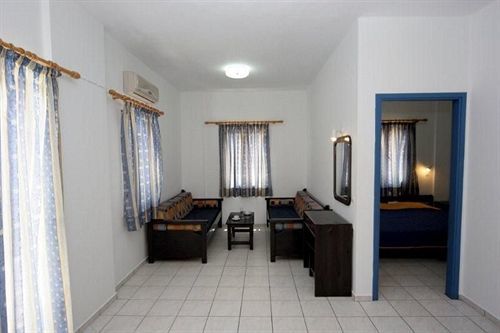 Filia Aparthotel 3*