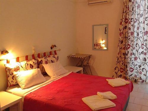 Kavos Bay Seafront Apartment *