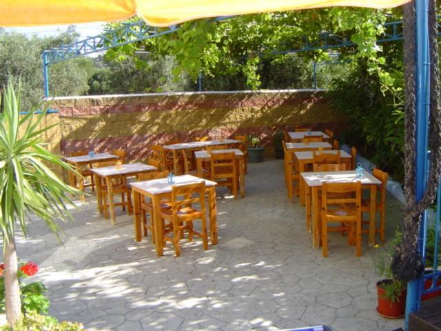 Kourkoumelata Apartment *