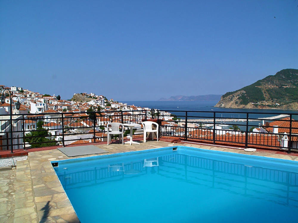 Denise Hotel 2*