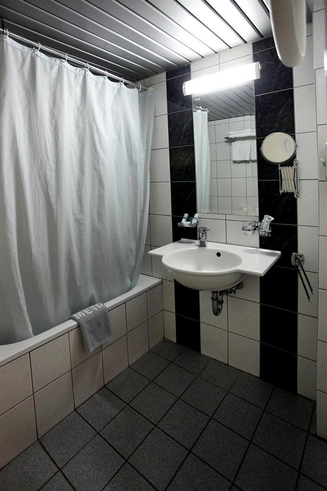 Metropol Hotel