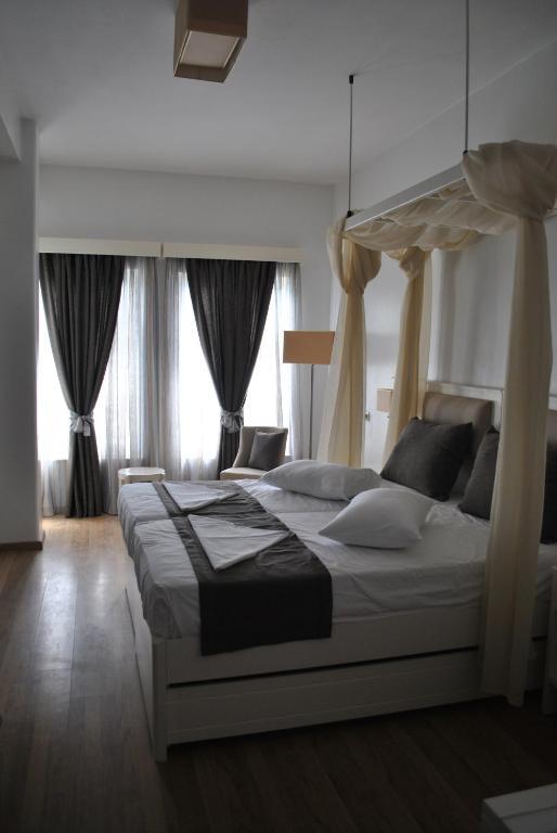 Hotel Mirini 3*