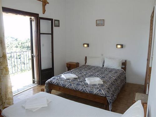 Camelia Hotel Skiathos Town