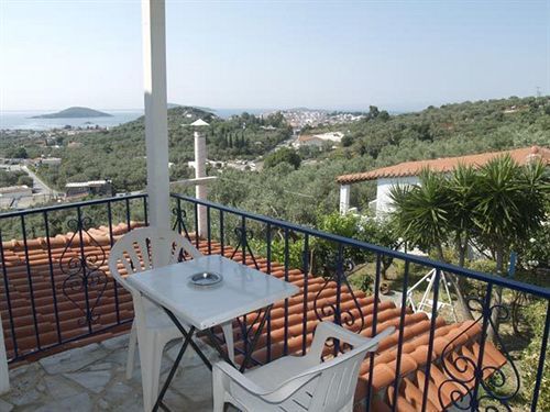 Hotel Camelia 3*