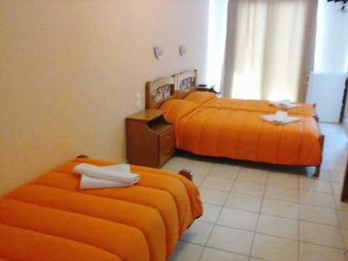 Hotel Australia *
