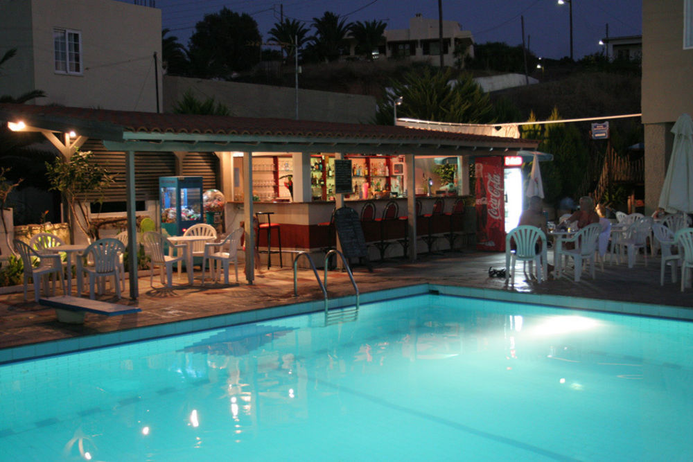 Koukouras Hotel Stalos