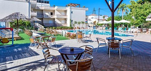 Aparthotel Inea &
