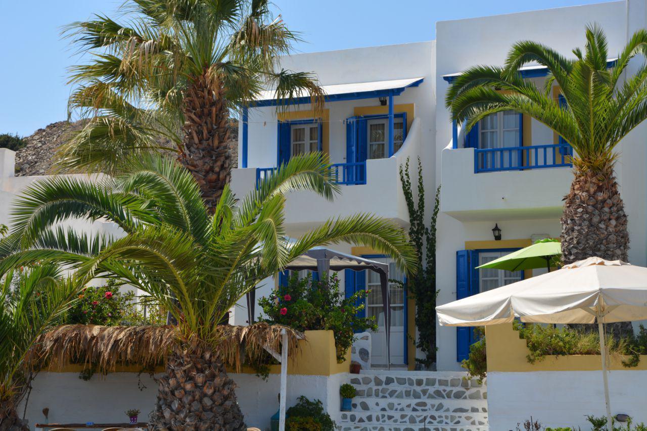 Poseidon Aparthotel 2*