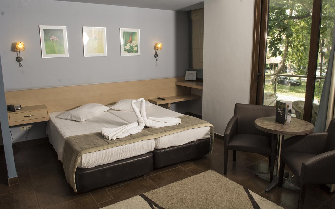 Ifigenia Hotel