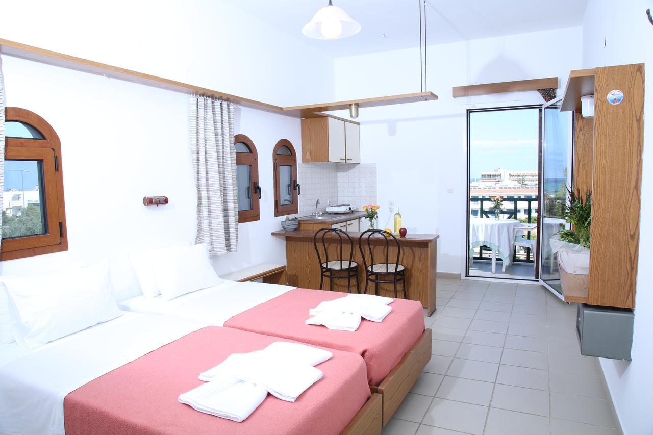 Aparthotel Kiriakos