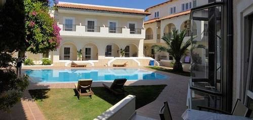 Little Hotel
