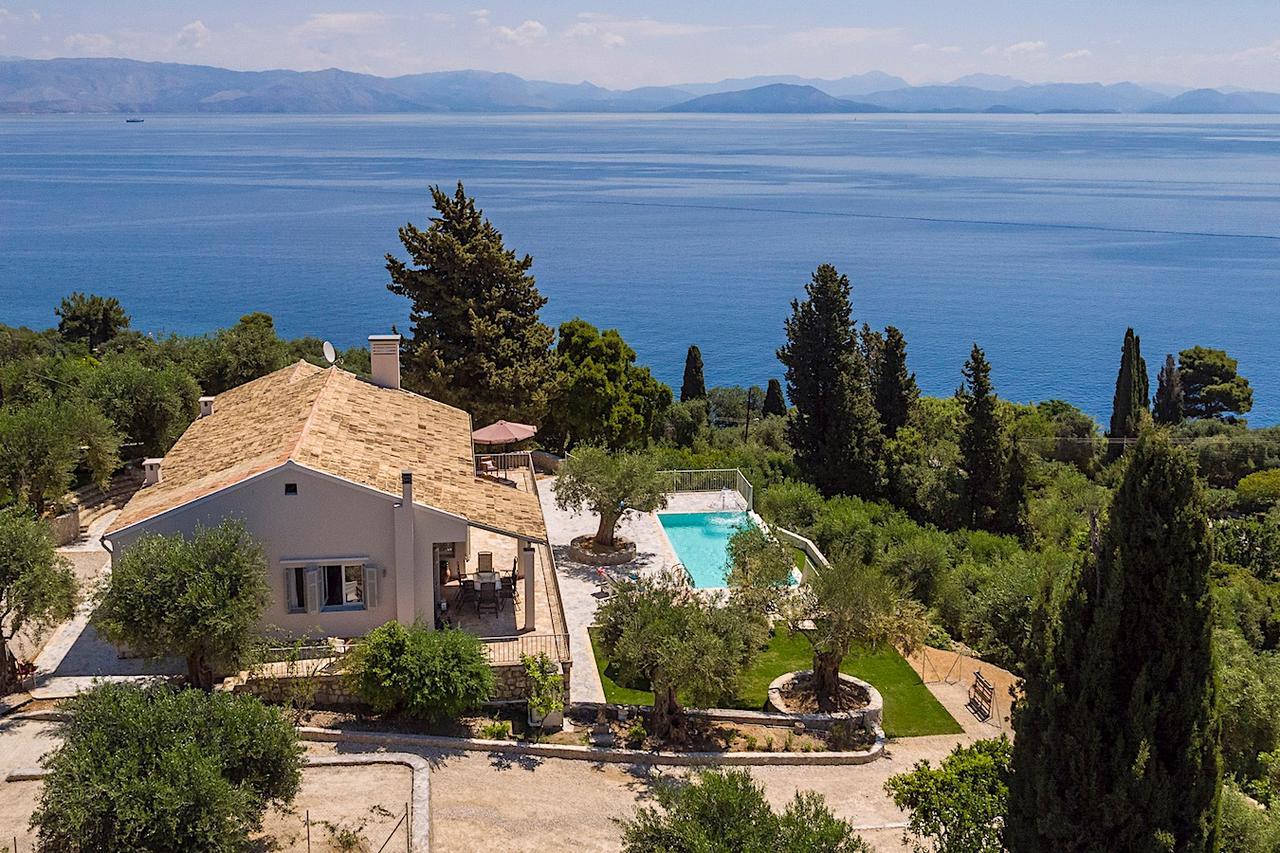 Giovannina Villa *