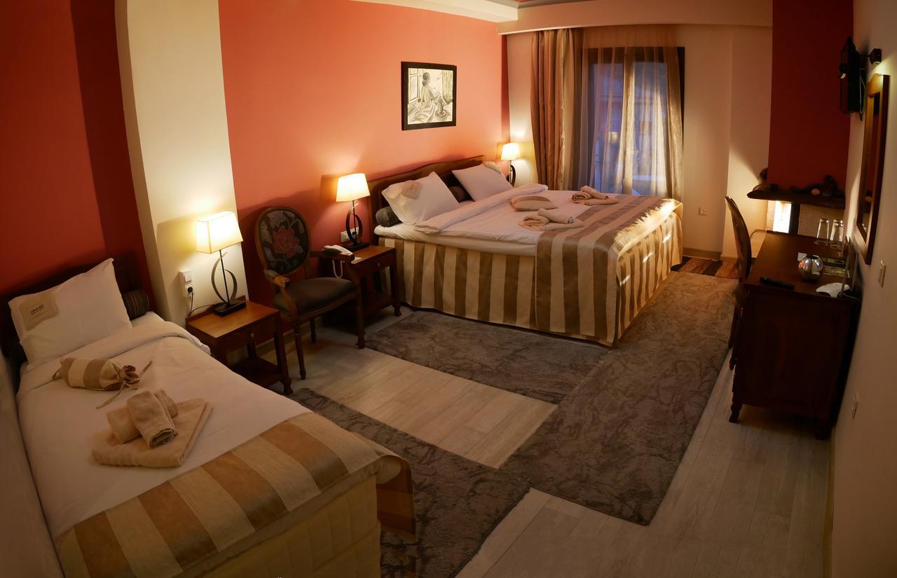 Rodovoli Hotel