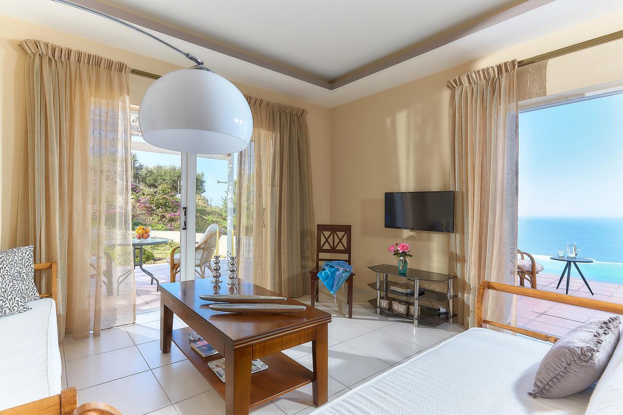 Aparthotel Nymphes Luxury