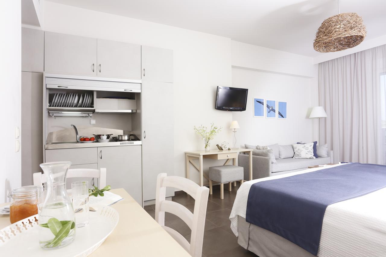 Artina Aparthotel Marathopoli