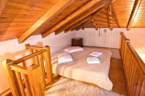 Odos Oneiron * Arachova