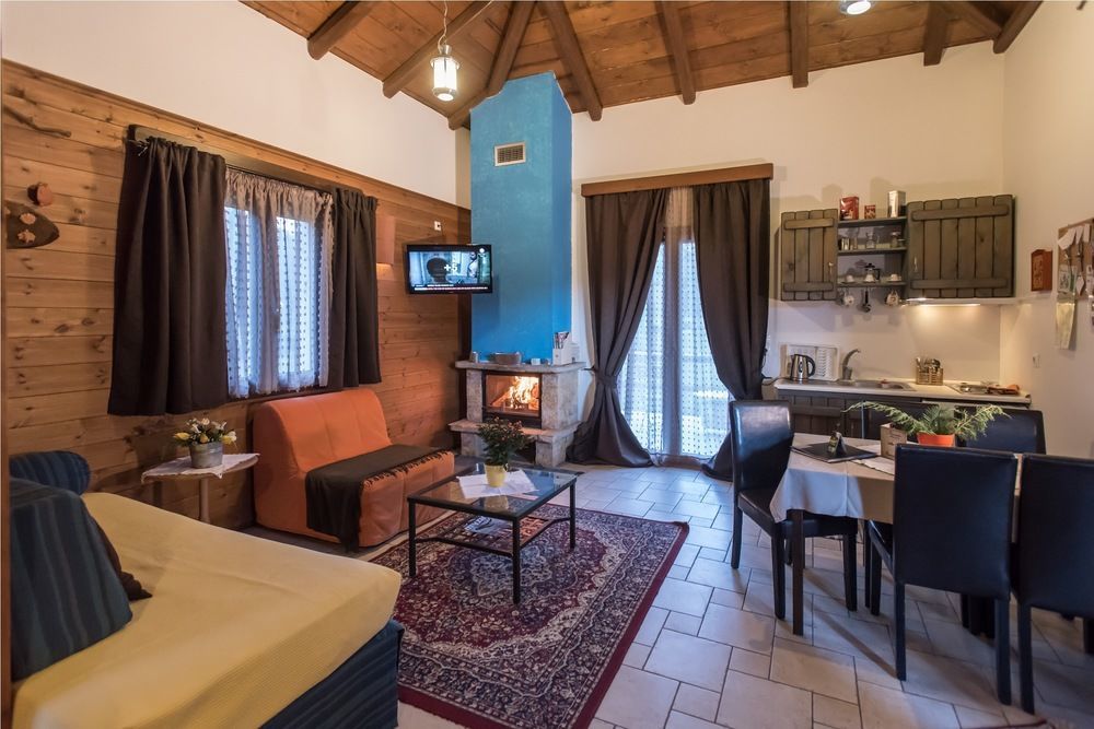 Aparthotel Ninemia And Play 3*