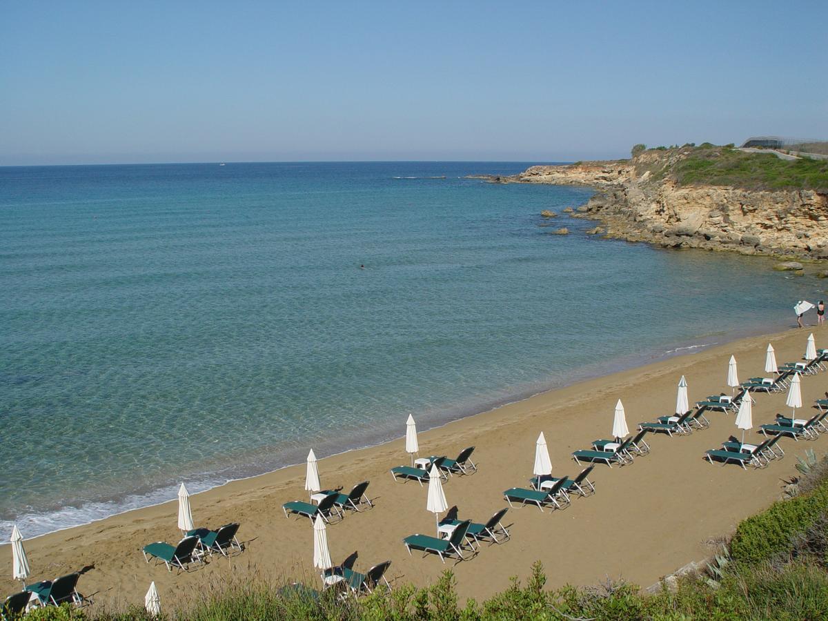 Aparthotel Astra Village And
