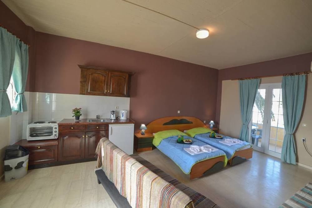 Natural Blue Suites-Canal D'Amour Retreat Apartment